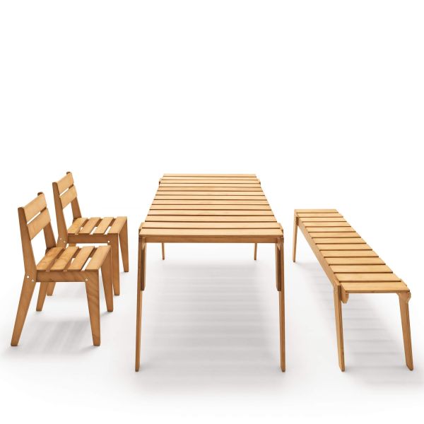 Gartenset Elena aus Holz in Teak Farbe, Tisch (160x80), 2 Stühle und 1 Bank mit drei Plätzen Detailbild 3