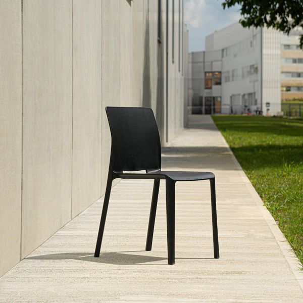 Emma Chairs, Set of 4, Black set image 2