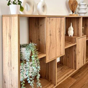 Iacopo XS Bookcase with panel doors (63.31 x 31.5 in), Rustic Oak